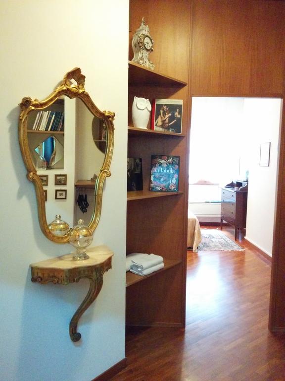 Napoli Porta Di Mare Bed & Breakfast Ruang foto