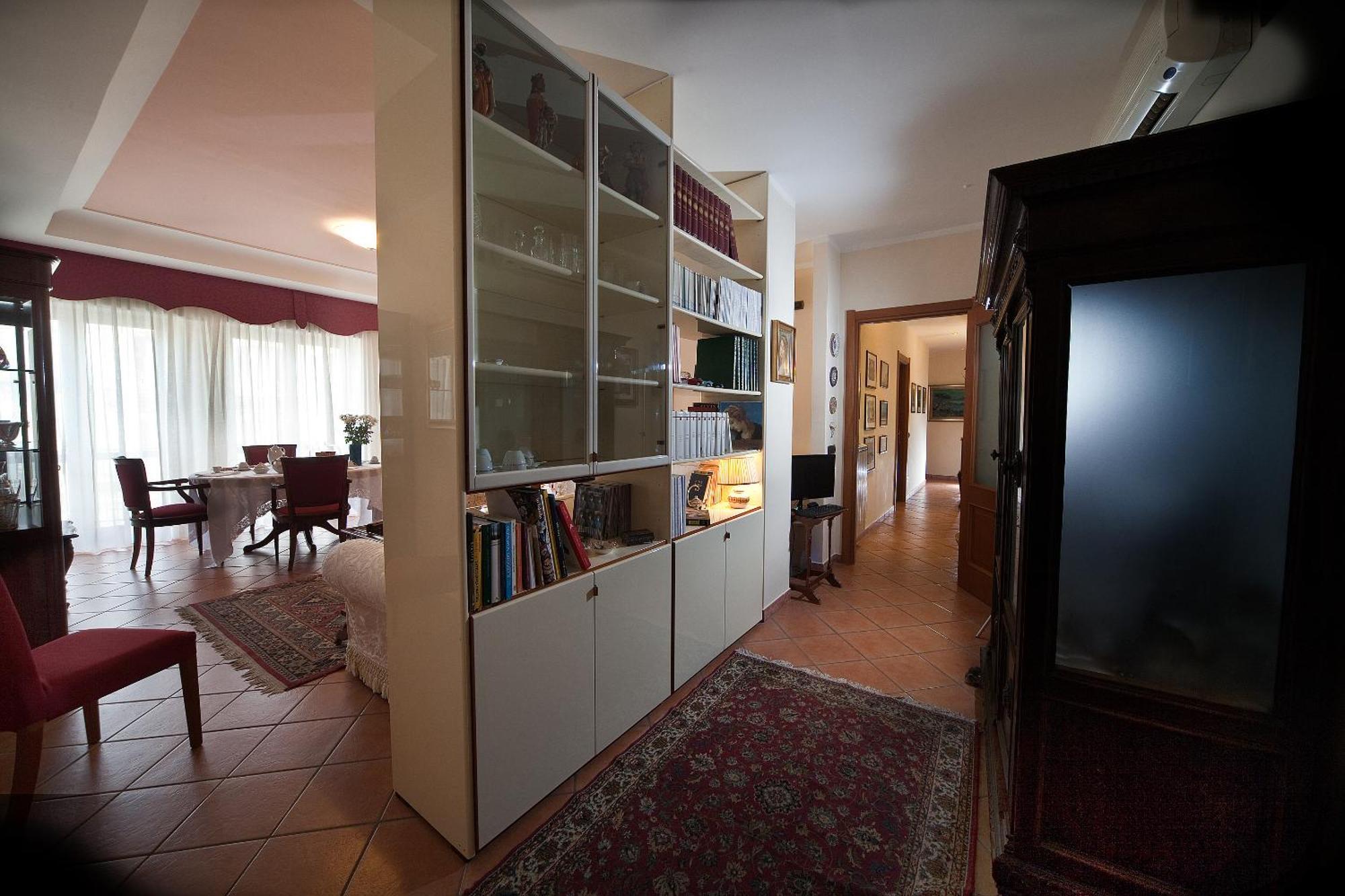 Napoli Porta Di Mare Bed & Breakfast Bagian luar foto