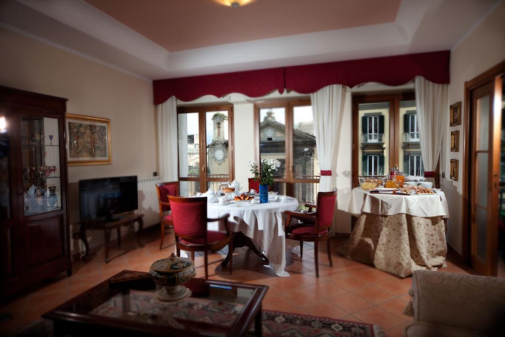 Napoli Porta Di Mare Bed & Breakfast Bagian luar foto