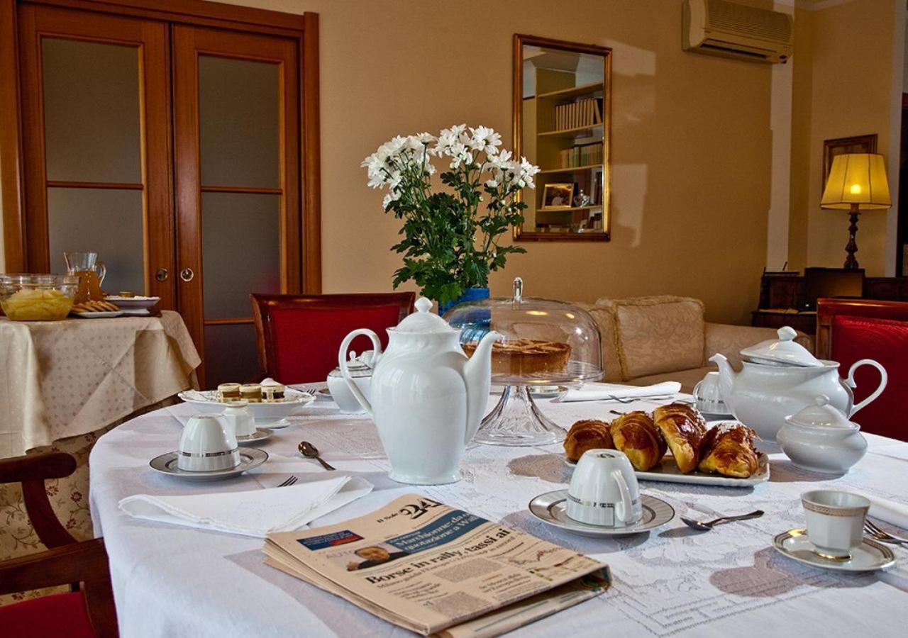 Napoli Porta Di Mare Bed & Breakfast Bagian luar foto